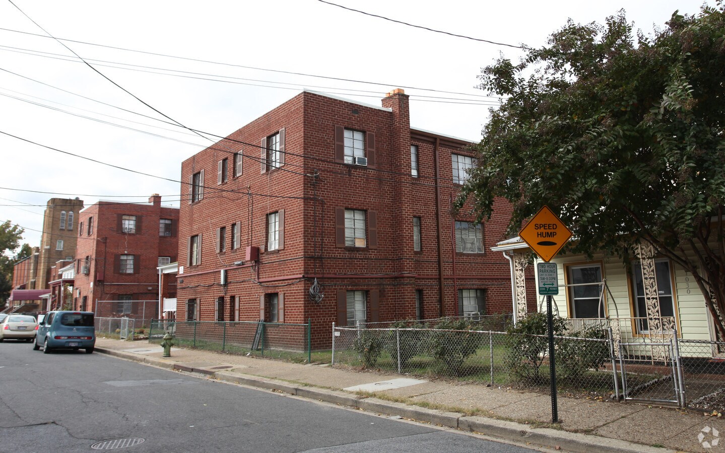 Photo - 1026 45th St NE