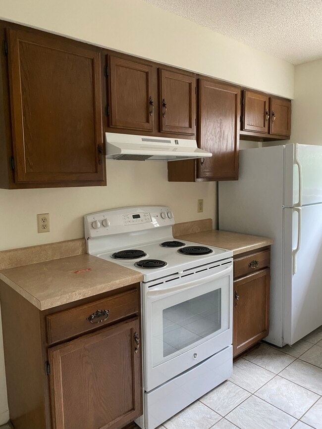 Building Photo - 1412 11th St S Unit #23 Rental