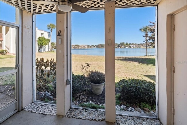 530 Orange Dr Unit 11