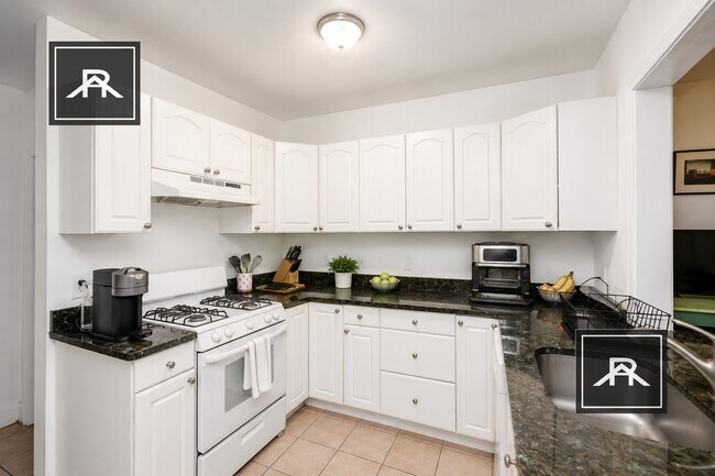Photo - 50 Egmont St Unit 1