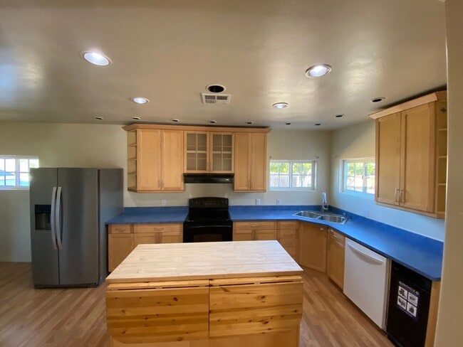 Photo - 6020 Conejo Rd Unit 6020