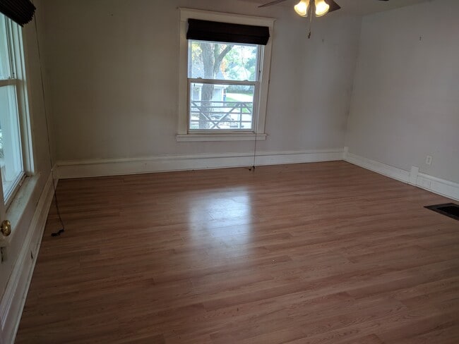 Photo - 634 Lake Michigan Dr NW Unit 2