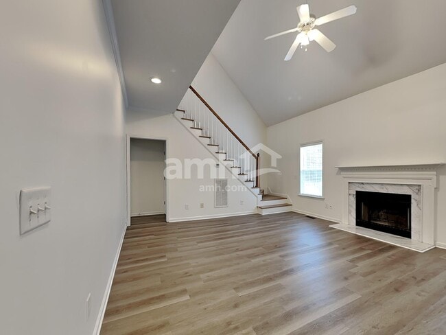 Photo - 8505 Rockcliff Rd