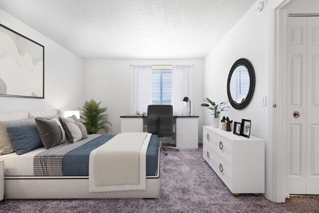 Glenbrook Manor Apartment Homes