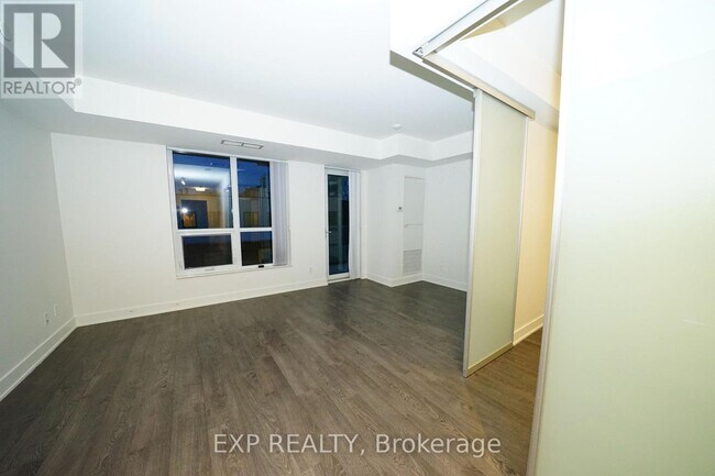 38 Cameron St Unit 307