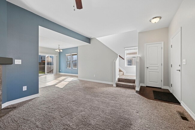 Photo - 6914 Dusty Miller Way