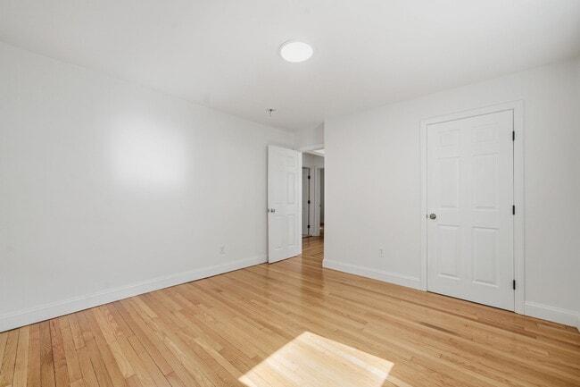 Photo - 87 Floral St Unit 1