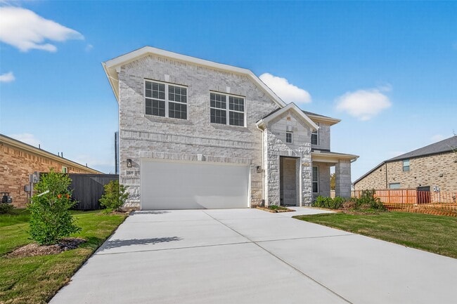 Photo - 2819 Red Rosehip Dr