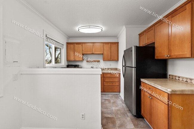 Photo - $500 OFF! Charming Upstairs 2BD/1BA in the Heart of Multnomah Village- Water, Sewer & Garbage Inc...