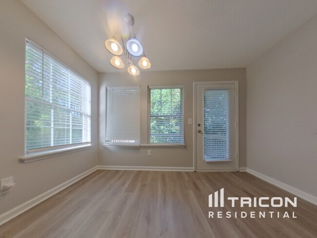 Photo - 3195 Warrenton Ct