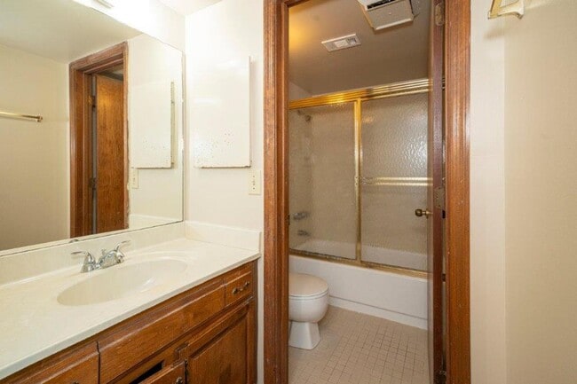 Photo - Deerfield Condominiums Unit 427-11