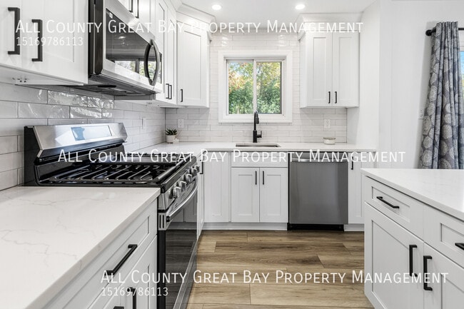 Photo - 921 Church St