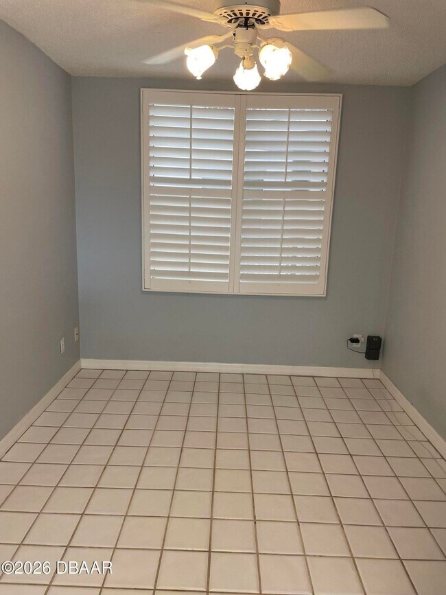 Photo - 3 Oceans W Blvd Unit 4A6