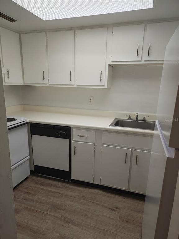 Photo - 551 Flemming Way Unit 101