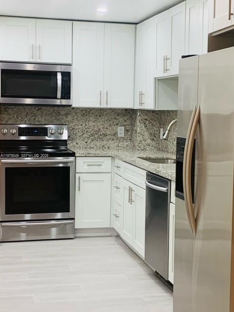 Photo - 90 Edgewater Dr Unit 606