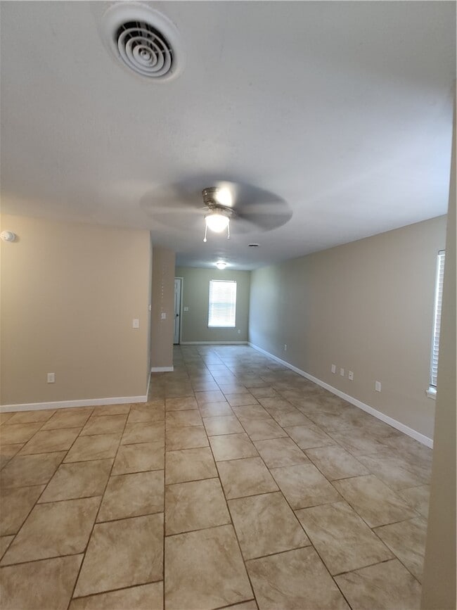 Photo - 102 Carrigan Rd