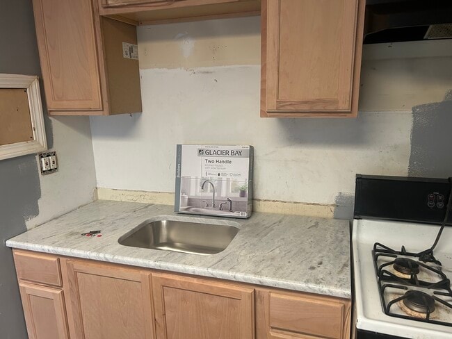 19140 Indiana St Unit B