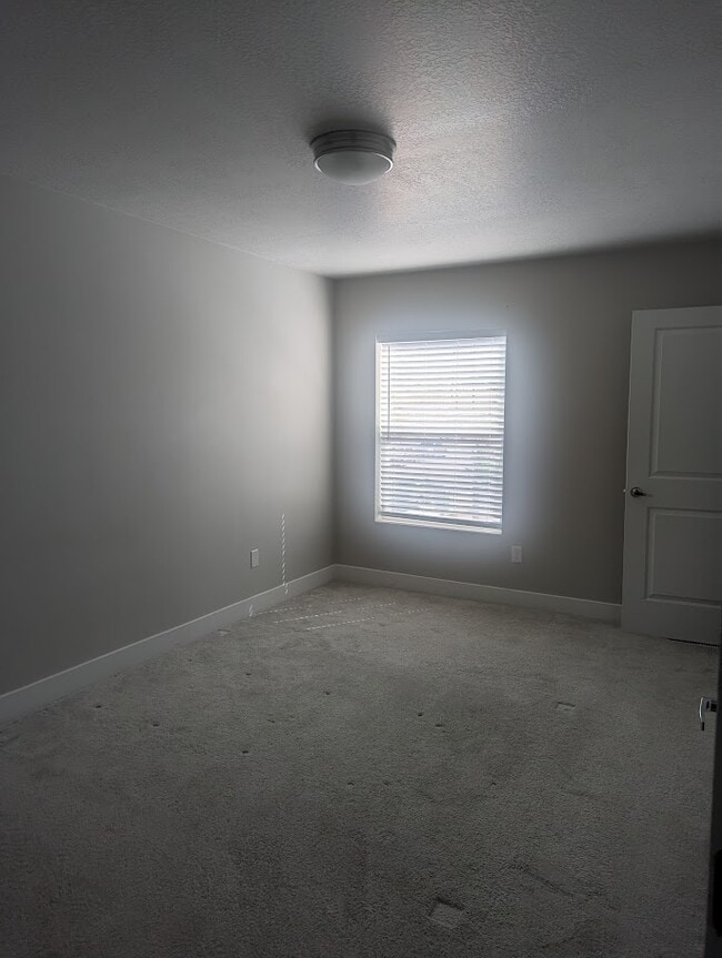 Photo - 2085 N 275 W