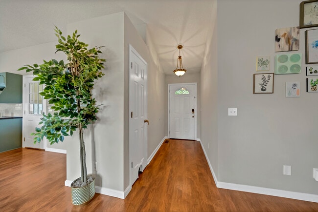 Photo - 345 Firebridge Dr