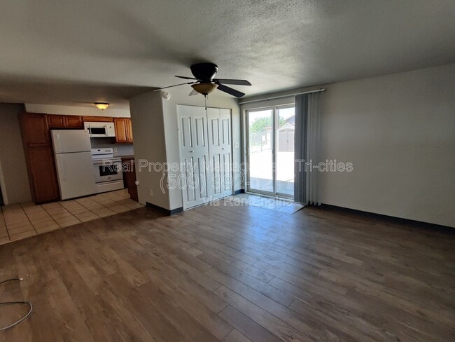 Photo - 1416 N 14th Ave