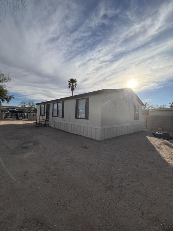 Photo - 5521 S Bonney Ave