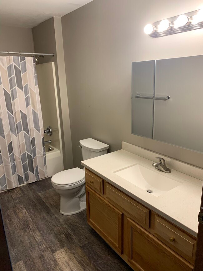 Photo - Iowa Ave Unit 10