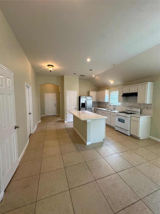 Photo - 19119 Field Cottage Ln