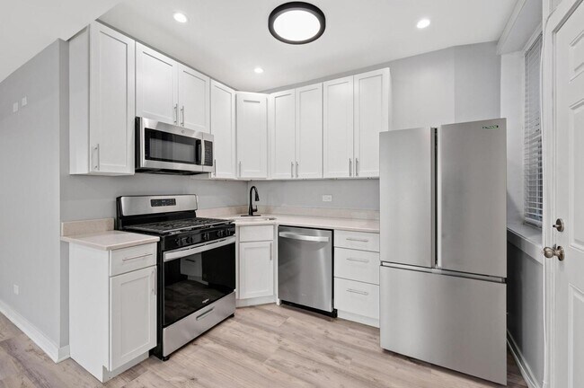 Photo - 3752 W Division St Unidad 2W