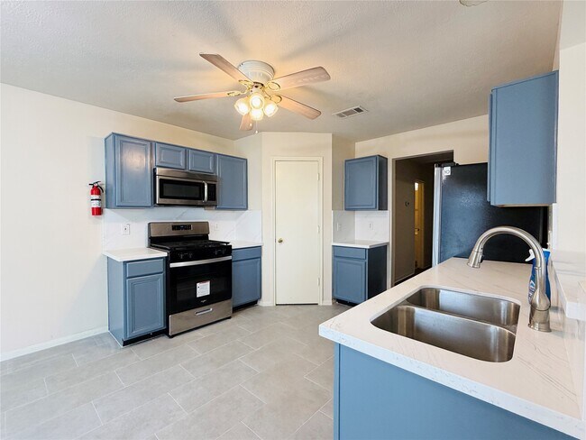 Photo - 20423 White Poplar Dr