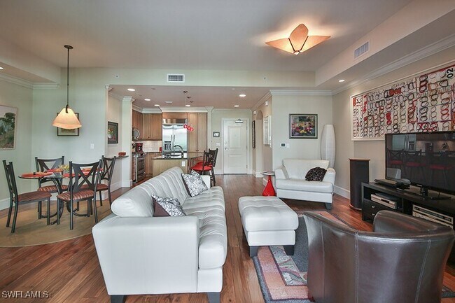 Building Photo - 9123 Strada Pl Unit 7201