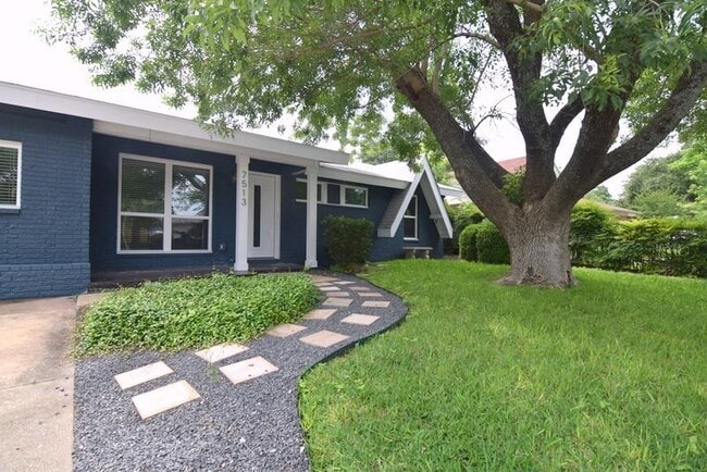 Photo - 7513 Carriage Dr