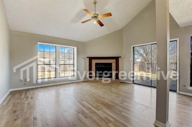 Photo - 3121 Twisted Vine Ln