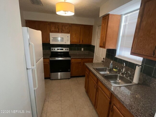 Photo - 1738 El Prado Rd Unit 8