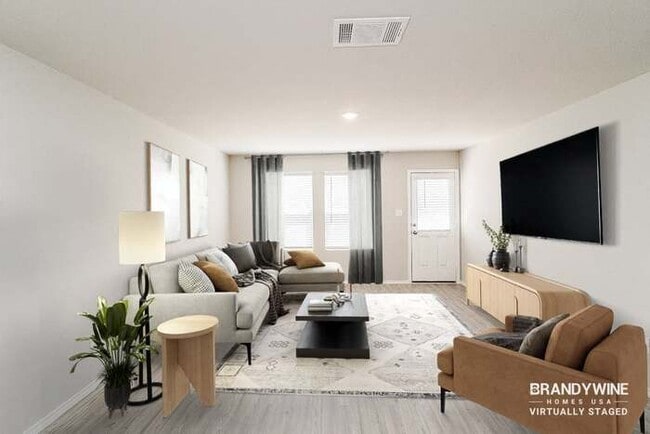 Photo - 7243 Winding Fence