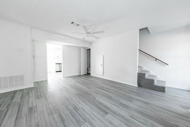 Photo - an900- Unidad C