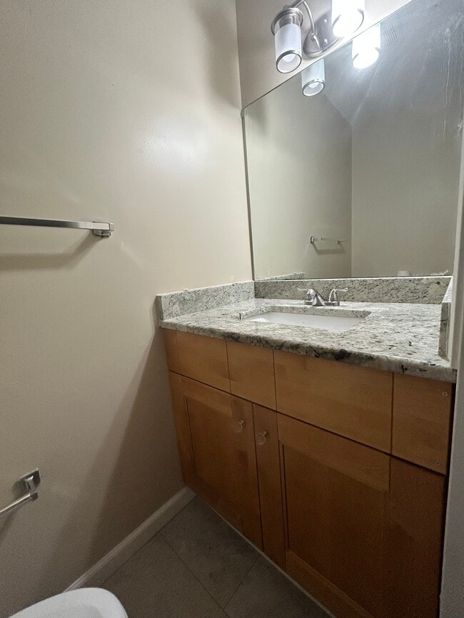 Photo - 208 Devon Way Unit 208 Devon Way
