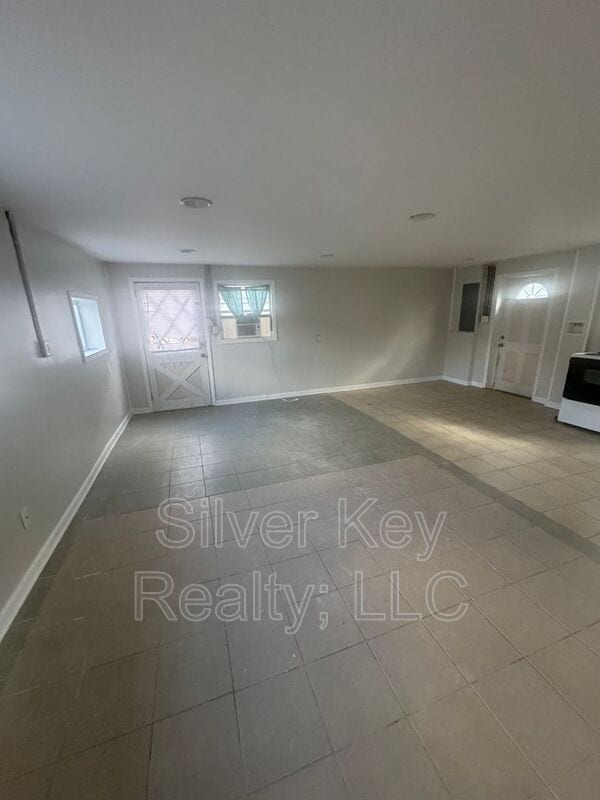 Photo - 714 Washington Ave