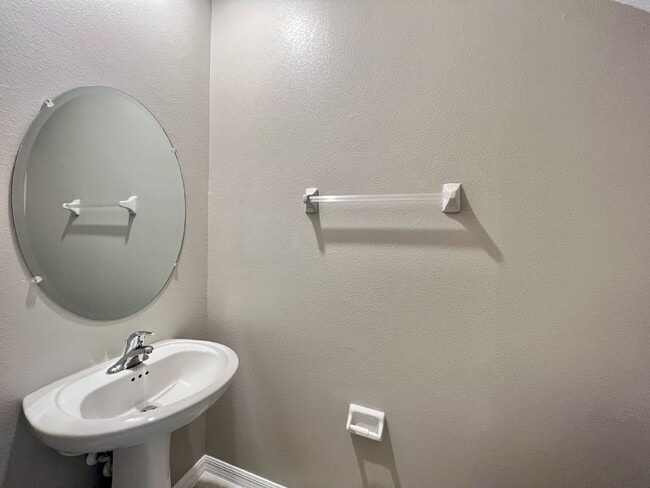 Photo - "Charming 3-Bed townhouse with Granite Accents, 2.5 Baths, 1650 Sq Ft – New Flooring and New Paint