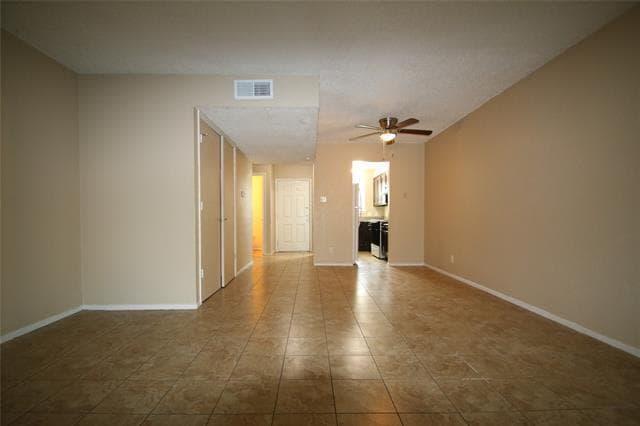 Building Photo - 3732 Bonnie Dr