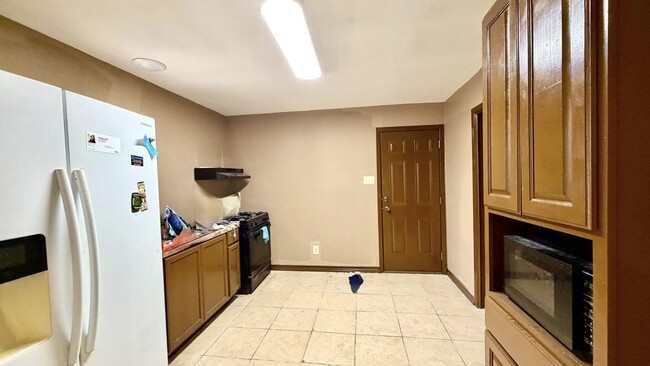 Photo - 1419 Reagan Dr