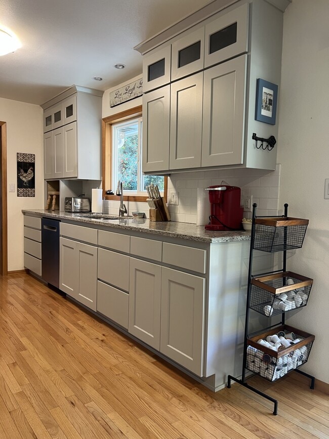 Photo - 820 Takena St SW Casa