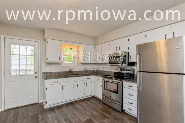 Photo - 2537 NW 17th St