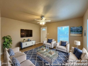 Photo - 1029 Essex St