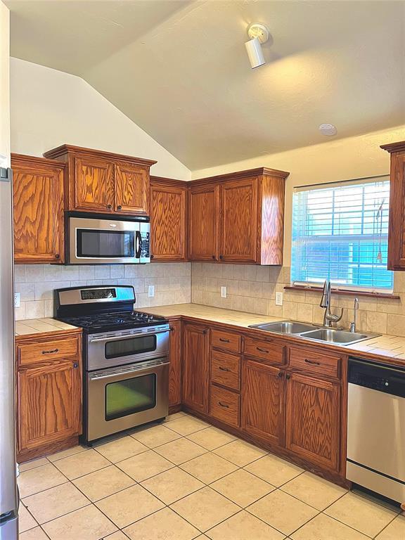 Photo - 929 Eagle Cliff Dr