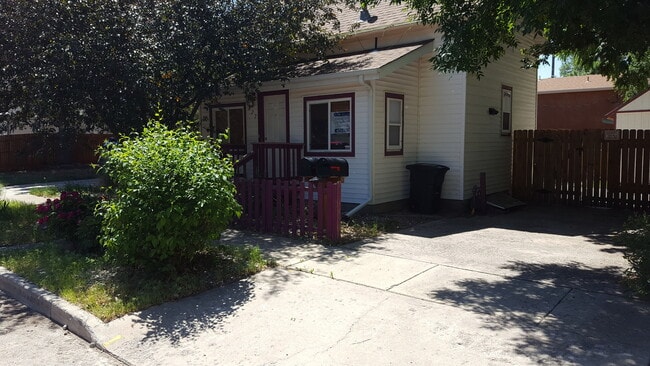 Photo - 627 E Monument St Unit A