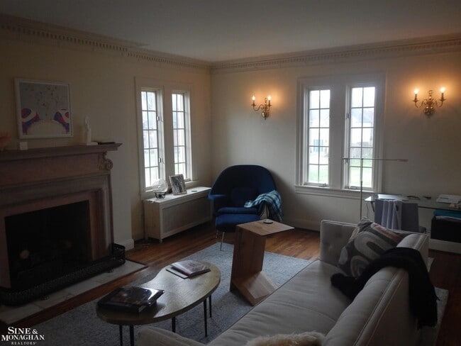 Photo - 752 Trombley Rd