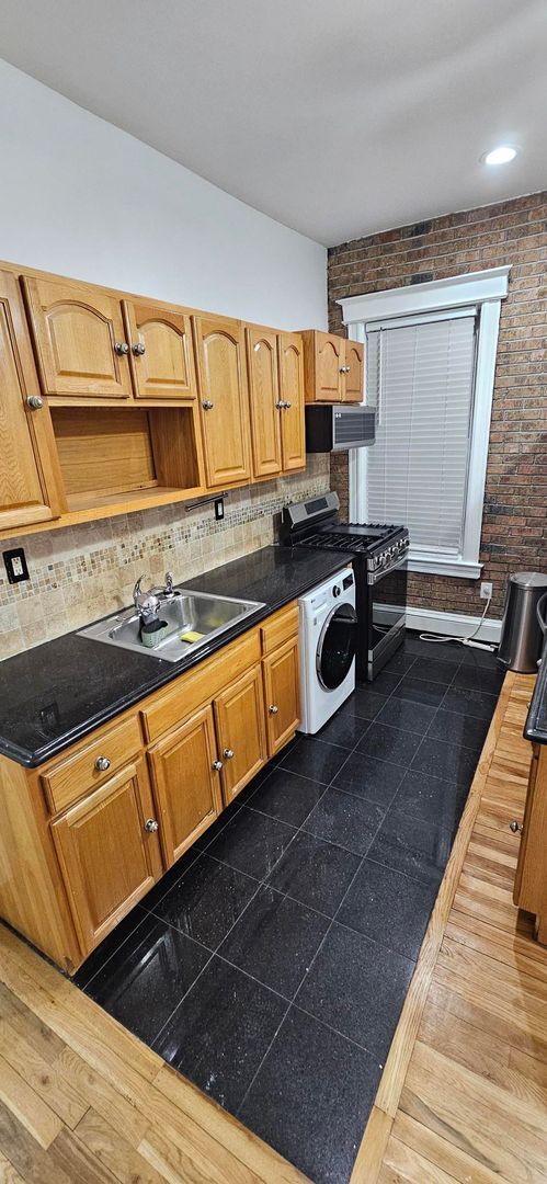 Photo - 4110 Park Ave