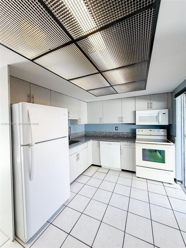 Photo - 3721 SW 54th Ave
