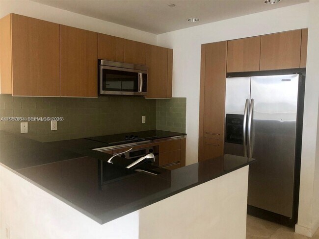 Photo - 1060 Brickell Ave Unidad 3807