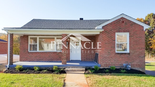 Exterior - 103 Roberts Ave